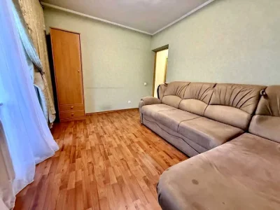 Квартира. Дніпро, Красный камень