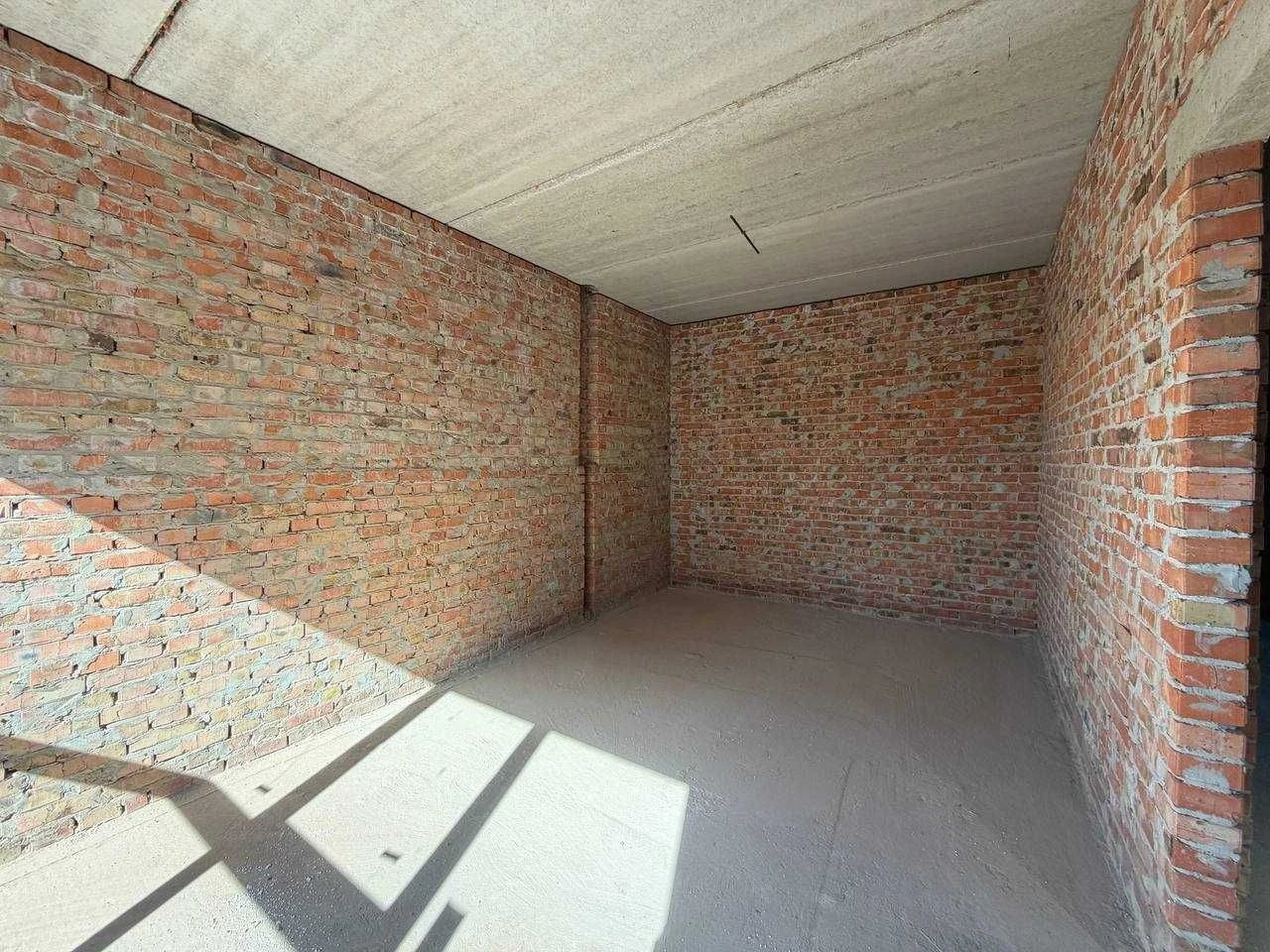 Продається готовий котедж у Рівному 130 м², 2,5 сотки, 95 00