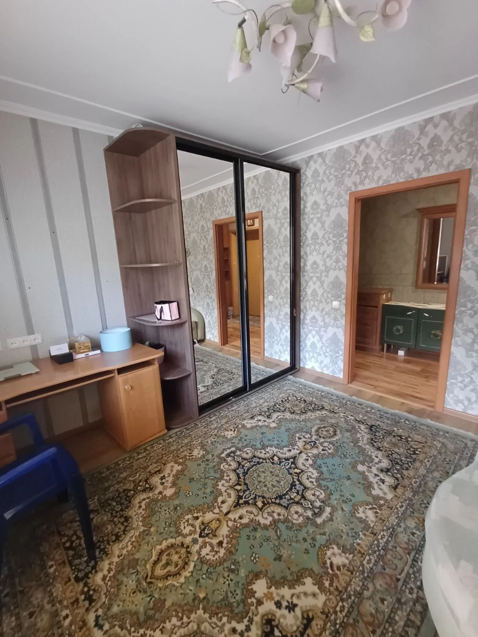 продажа 2х комн квартиры в Заводском районе