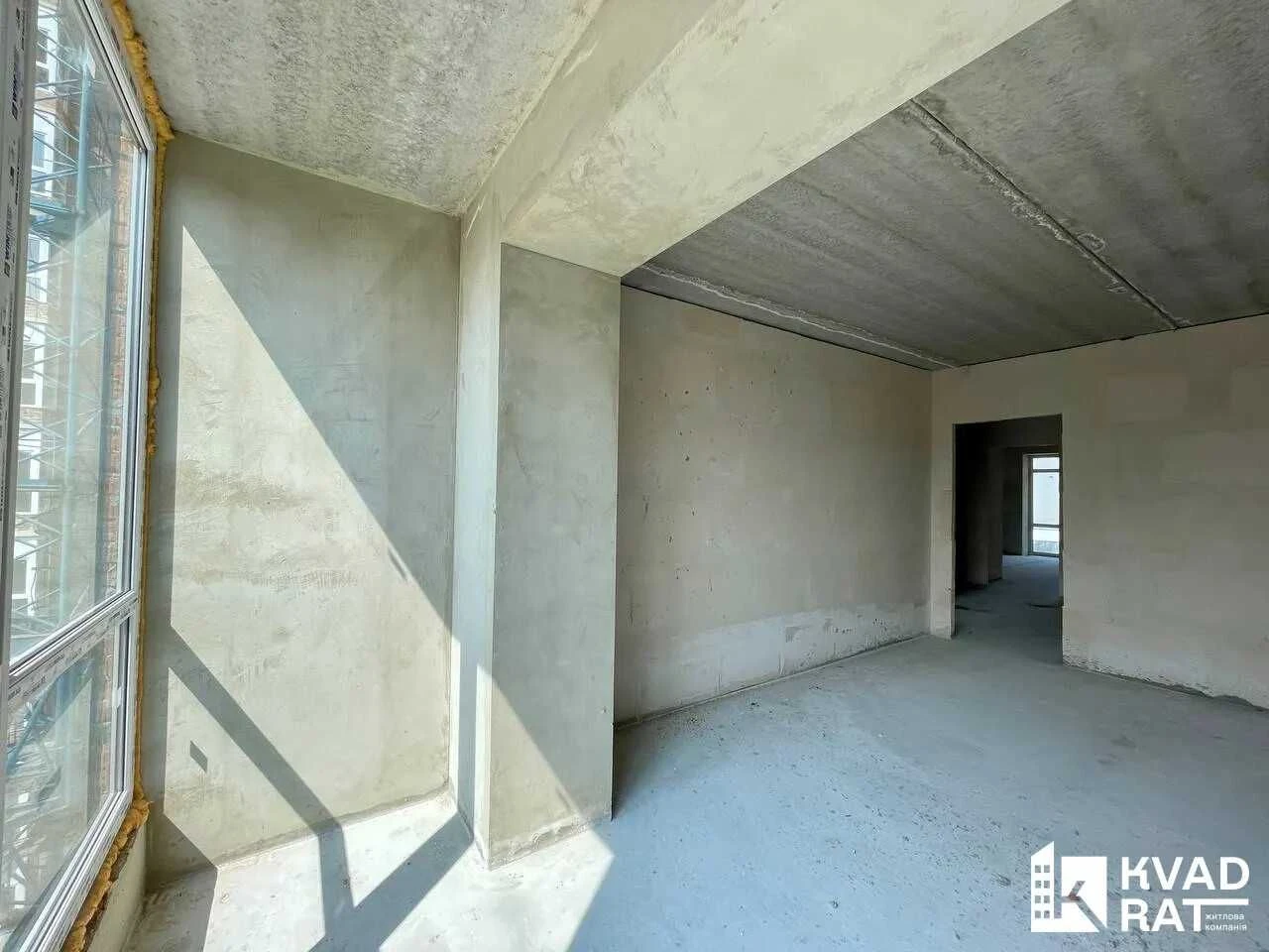 Spacious 2-room apartment near the city center! Great price!