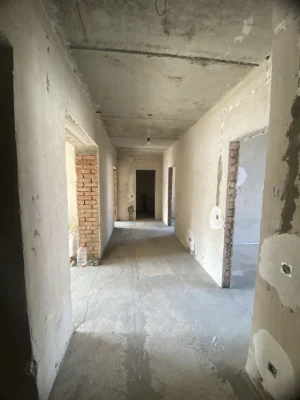 Продається 3 кімнатна квартира