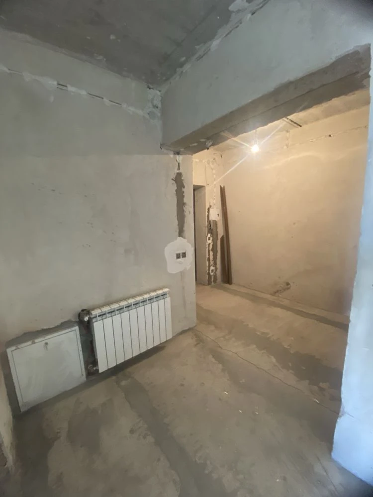 Продається 3 кімнатна квартира