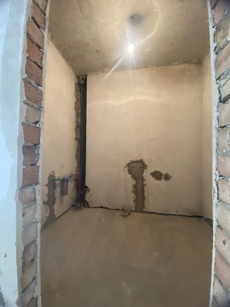 Продається 3 кімнатна квартира