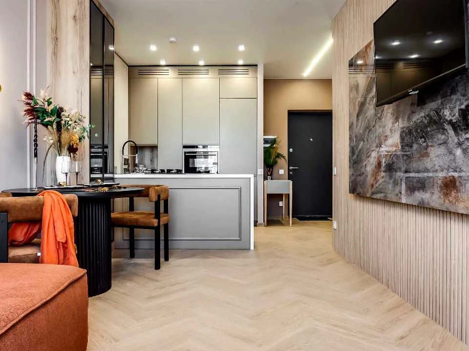 Apartment. Львів, Топольна St.