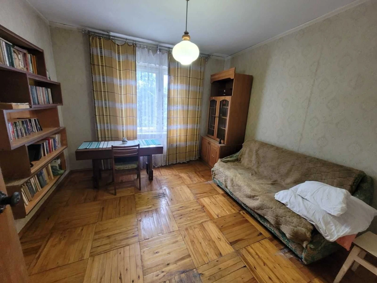 Сдам 3к Оболонський р-н вул Прирічна 37,поруч метро, паркова
