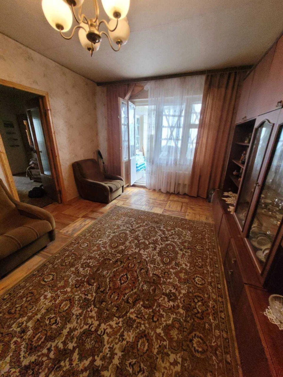 Сдам 3к Оболонський р-н вул Прирічна 37,поруч метро, паркова