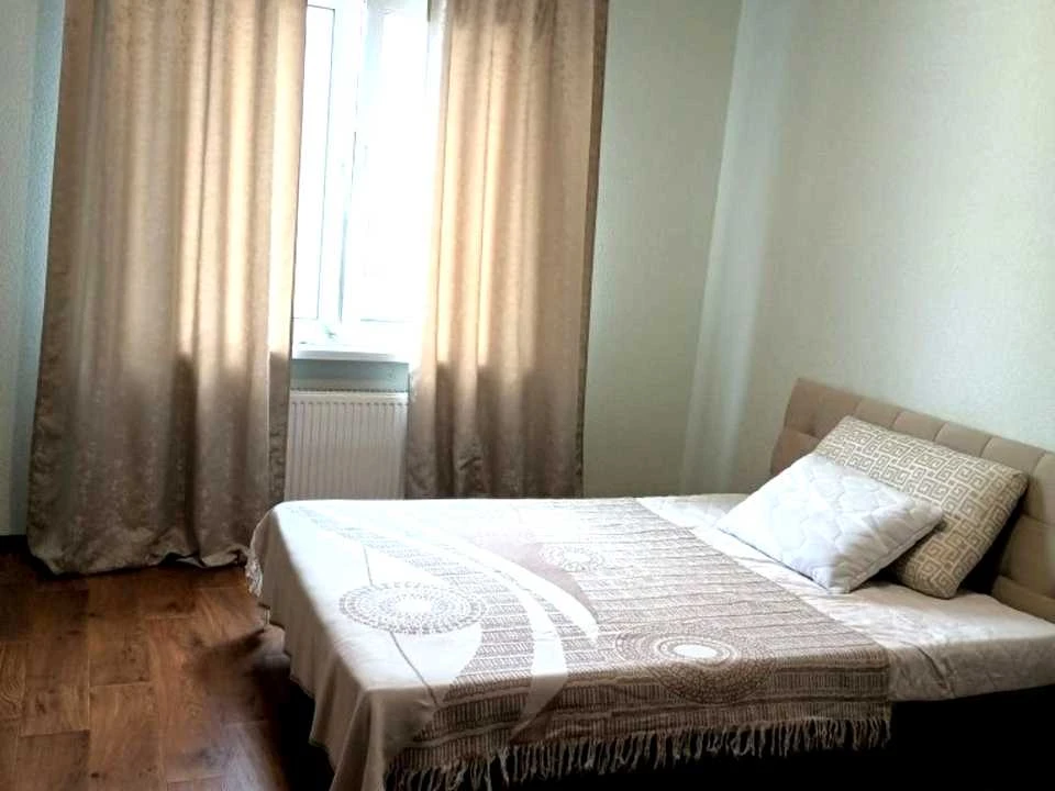 Квартира. Київ, Бориса Антоненка-Давидовича вул.