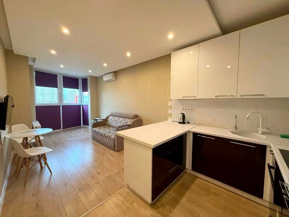 Apartment. Dragomano St.