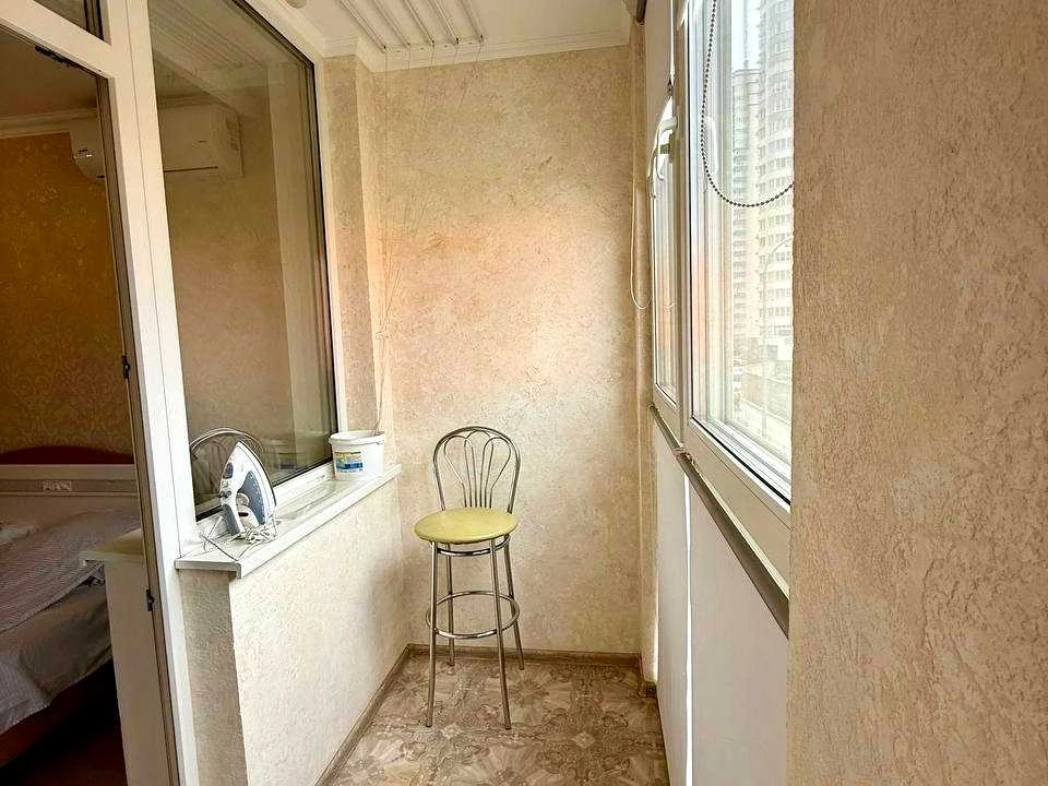 Apartment. Dragomano St.