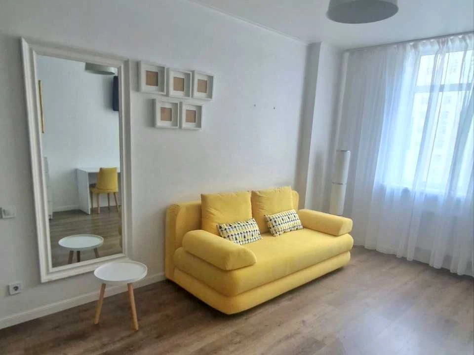 Apartment. Kyiv, Vitylia Skakun St.