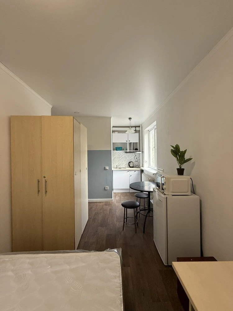 Rent, 1-room apartment, St. Vasilenko 4