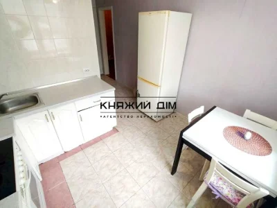 Квартира. Київ, Бориса Гмирі вул.