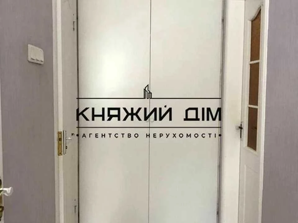 Квартира. Київ, Бориса Гмирі вул.