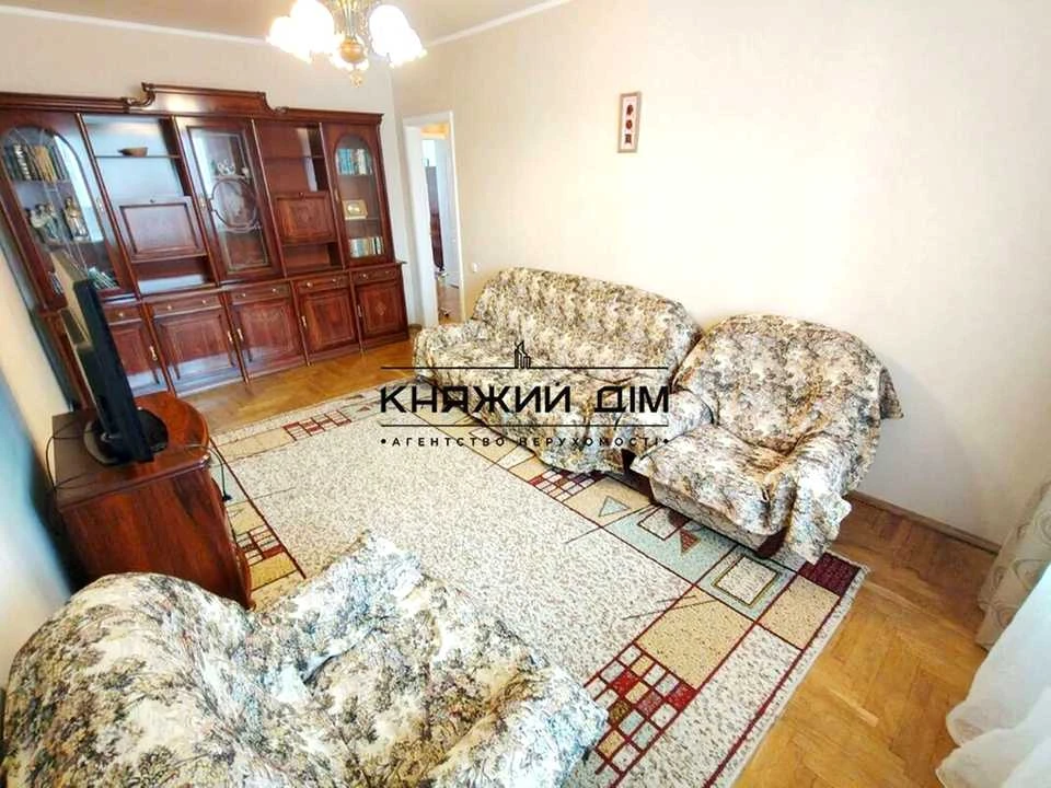Квартира. Київ, Бориса Гмирі вул.