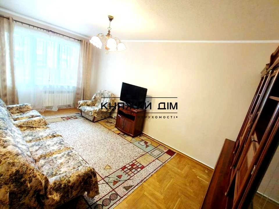 Квартира. Київ, Бориса Гмирі вул.