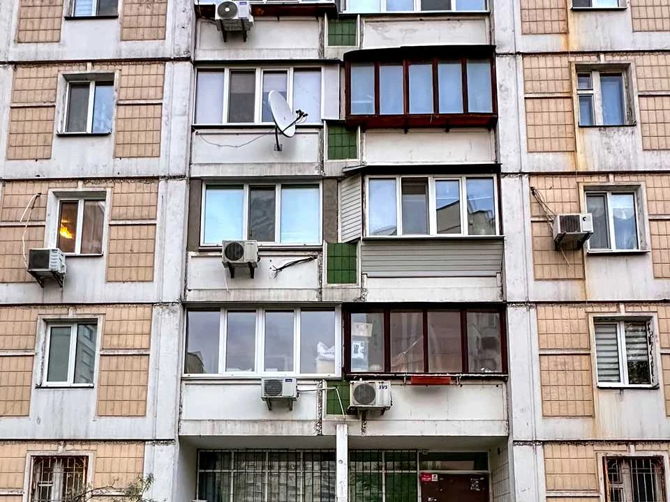 One-room apartment. Vyshnjakivska St., Kyiv.