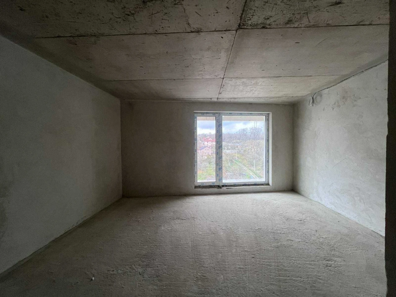 Sale of a 2-room apartment in the Auroom Air residential complex on Topolna Street