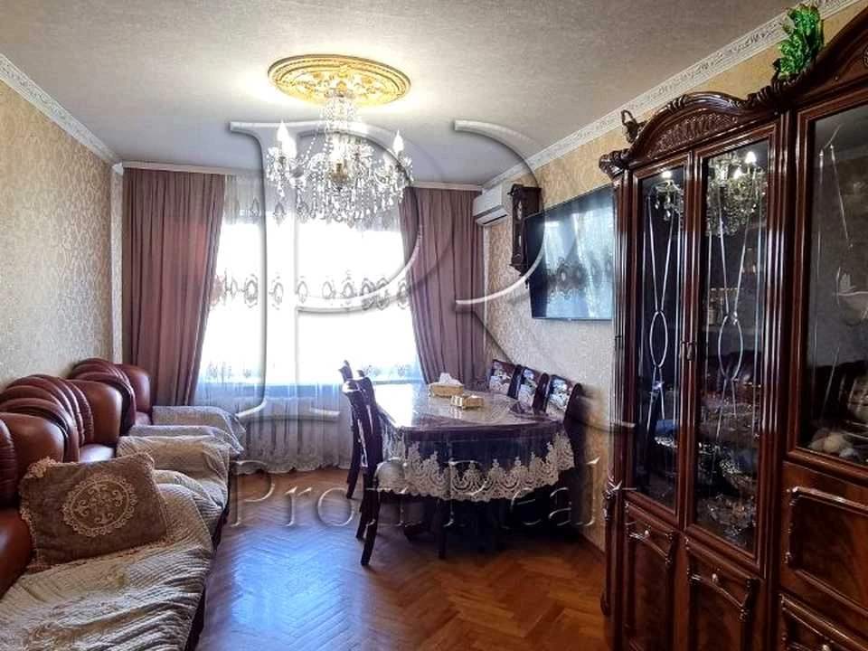 Квартира. Київ, Андрія Малишка вул.