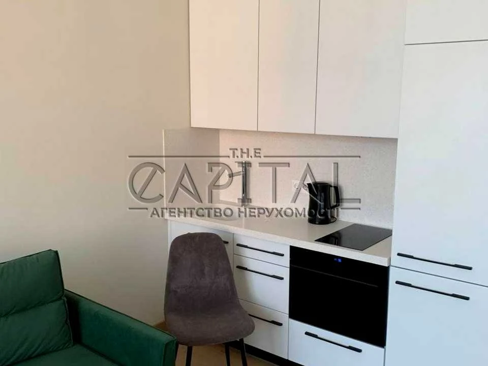 One-room apartment. Kyiv, Oleina Pchilka St.