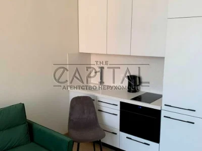 One-room apartment. Kyiv, Oleina Pchilka St.