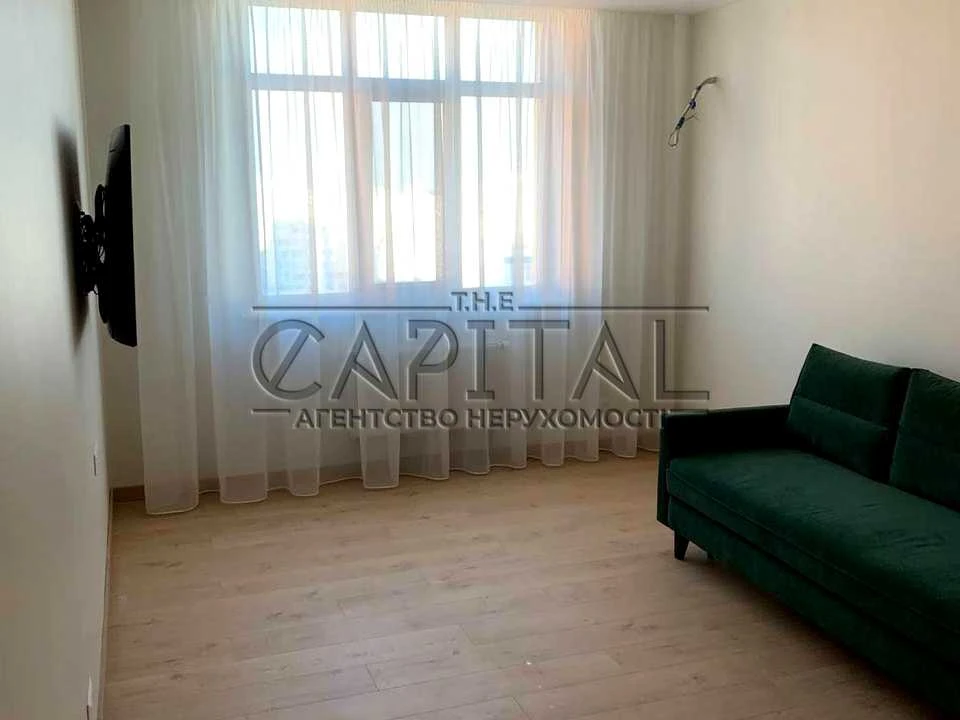 One-room apartment. Kyiv, Oleina Pchilka St.