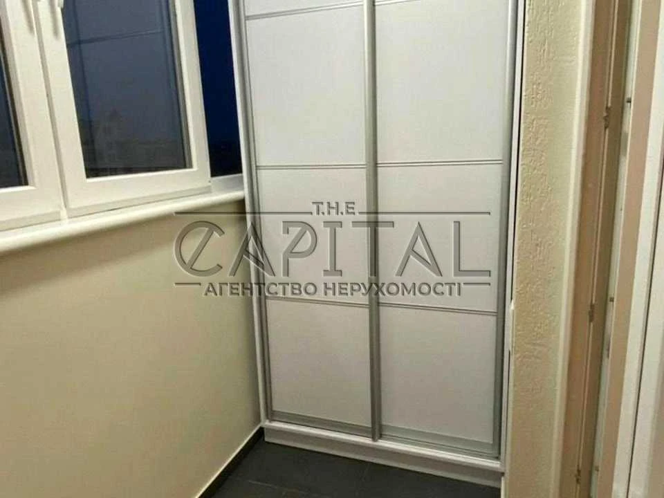 One-room apartment. Kyiv, Oleina Pchilka St.