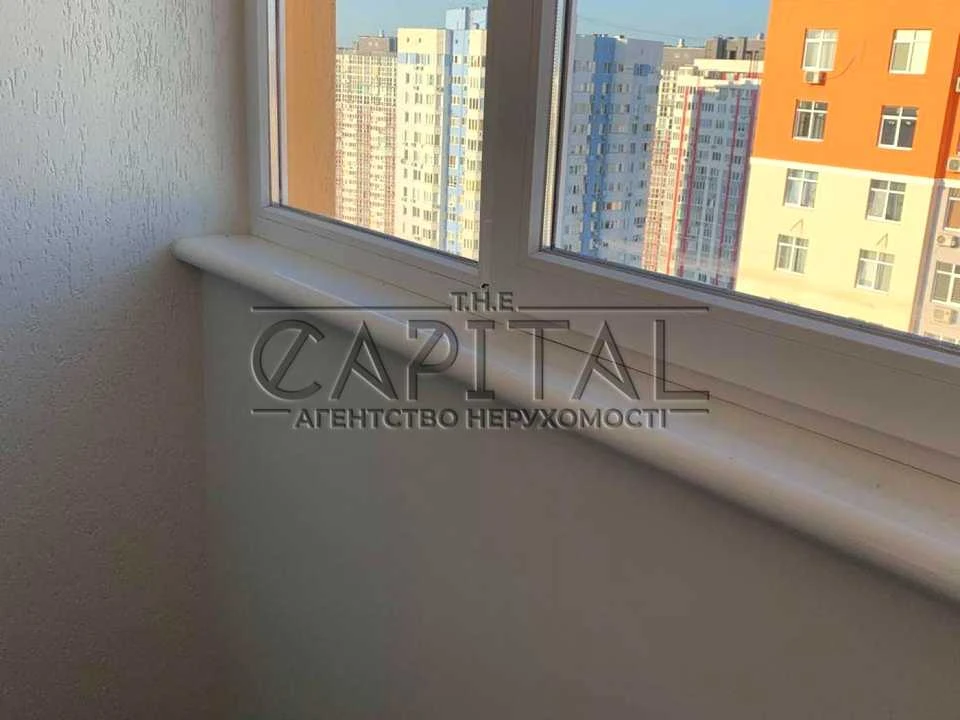 One-room apartment. Kyiv, Oleina Pchilka St.