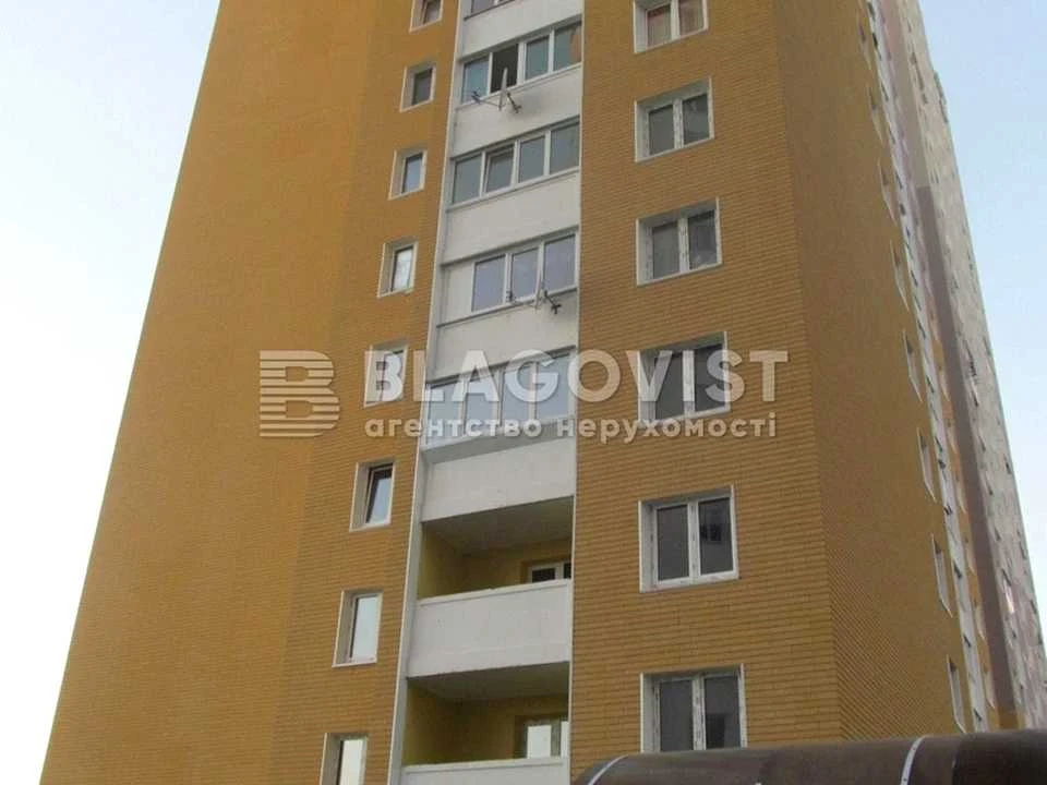 Apartment. Kyiv, Mykoly Zakrevskho St.
