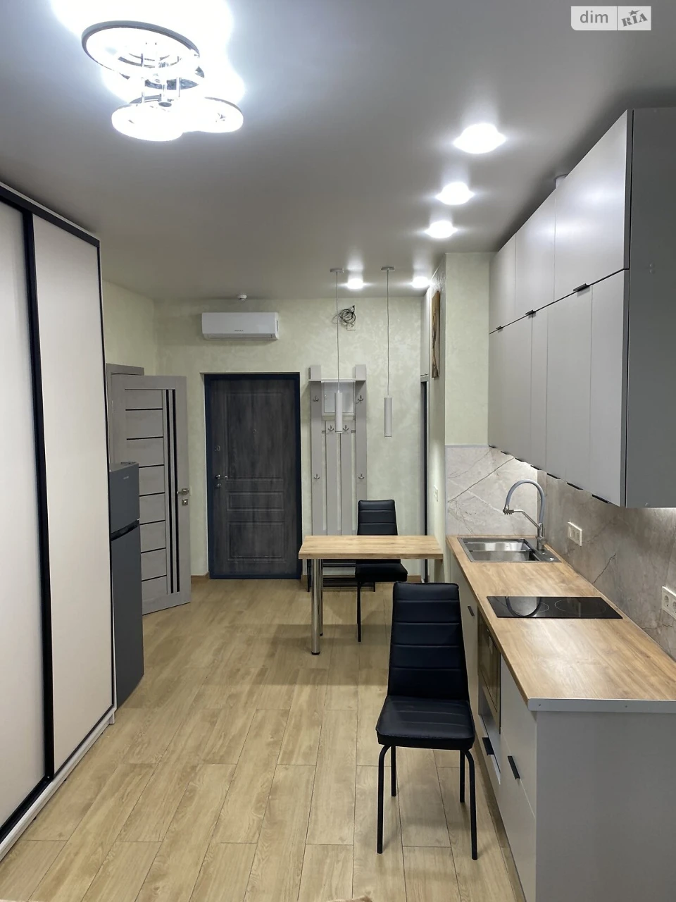 Продажа Квартиры Приморский