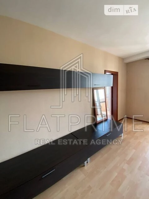Sale of 1-room apartment 56.6 sq. m. on Smilyanska Street 10/31 • ID