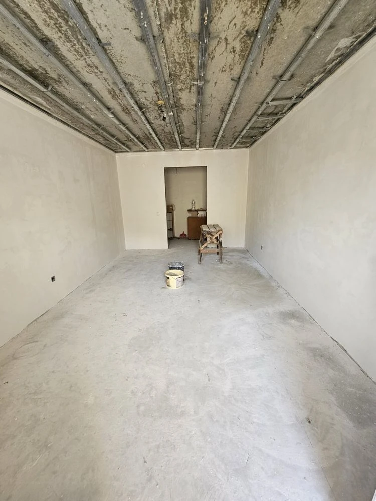Sale of a 2-room apartment on St. Trolebyusna