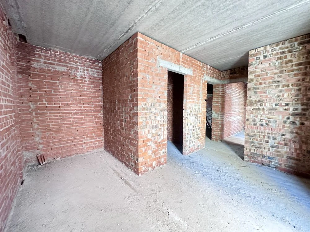 Квартира рядом с центром, индивидуальное отопление, кирпичное здание