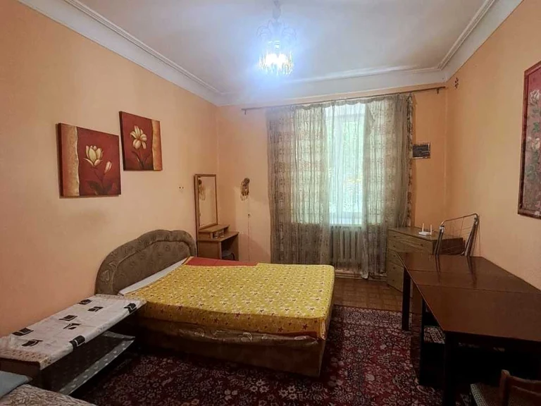 Apartment. Poltava, Nebesnoy Sotni St.