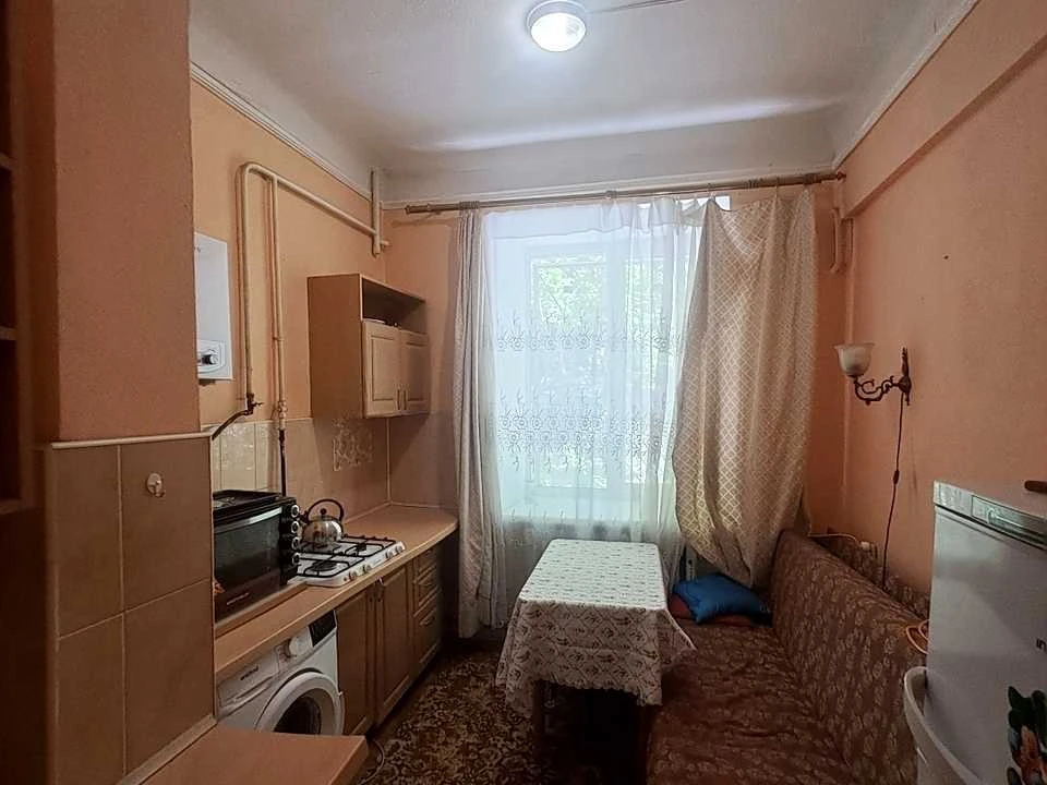 Apartment. Poltava, Nebesnoy Sotni St.