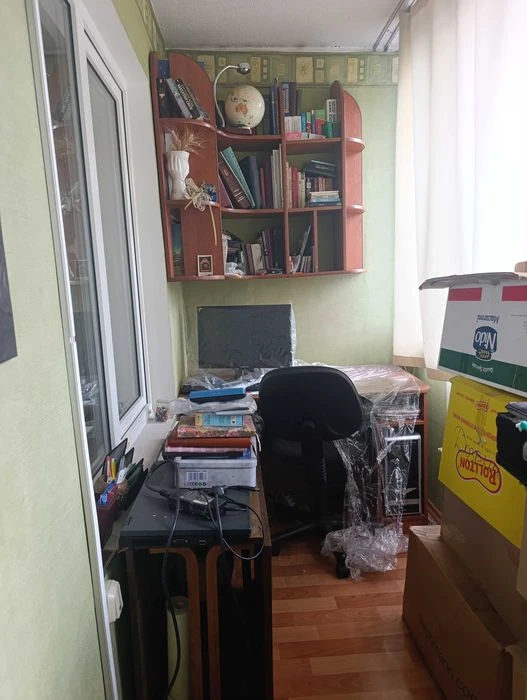 Трехкомнатная квартира, ул. Средняя, Молдова. Ваучеры, серт