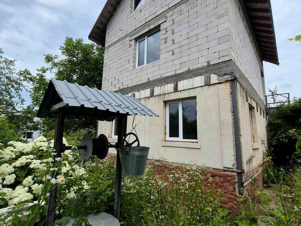 House. Lemnevo
