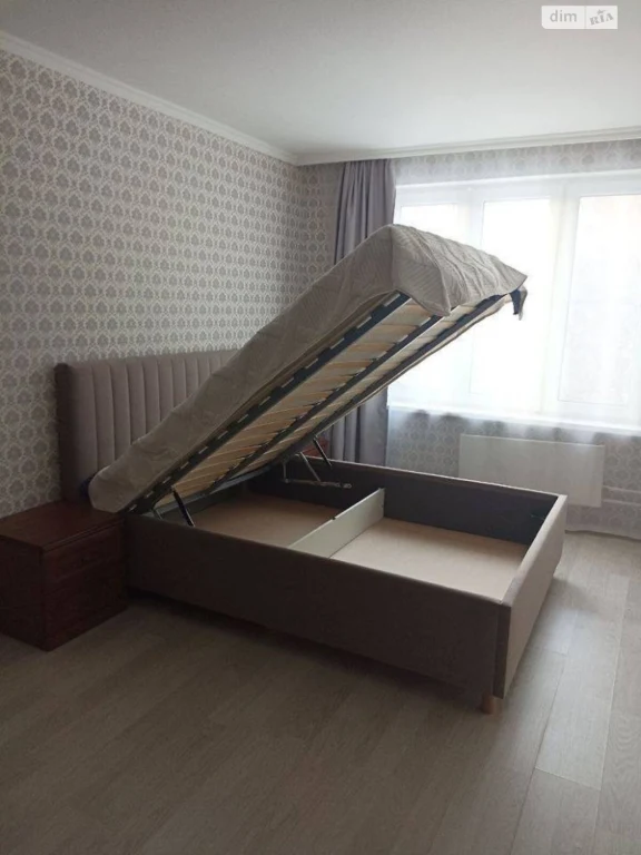 Long-Term Rental Apartment on Pyshy Lane