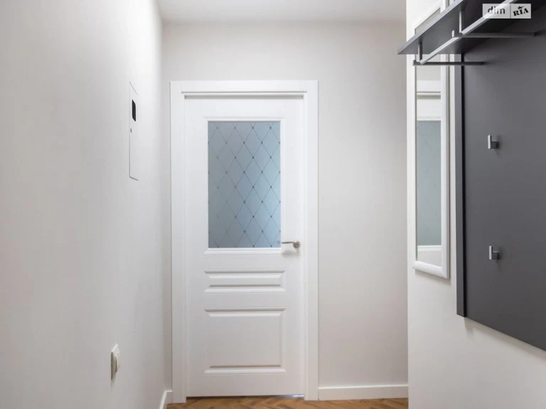 Long-Term Rental Apartment near the Train Station
