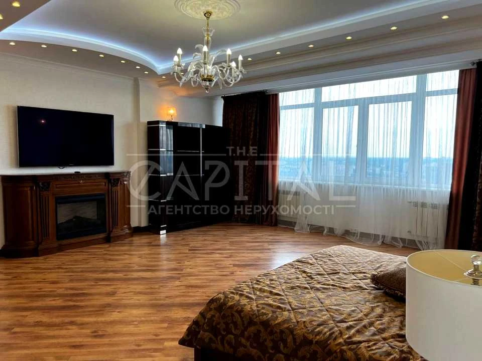 Apartment. Eugene Konovalets St., Kyiv