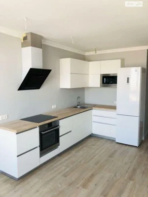 Long-Term Rental Apartment, Solomyansky