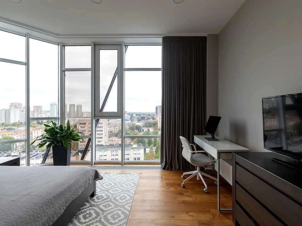 3-room apartment. Kyiv, Aviakonstruktora Antonova St.