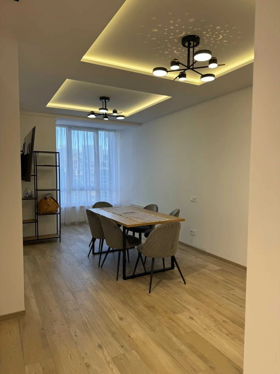 Продажа квартиры с ремонтом в ЖК "Национальный", 89 кв.м, Франк