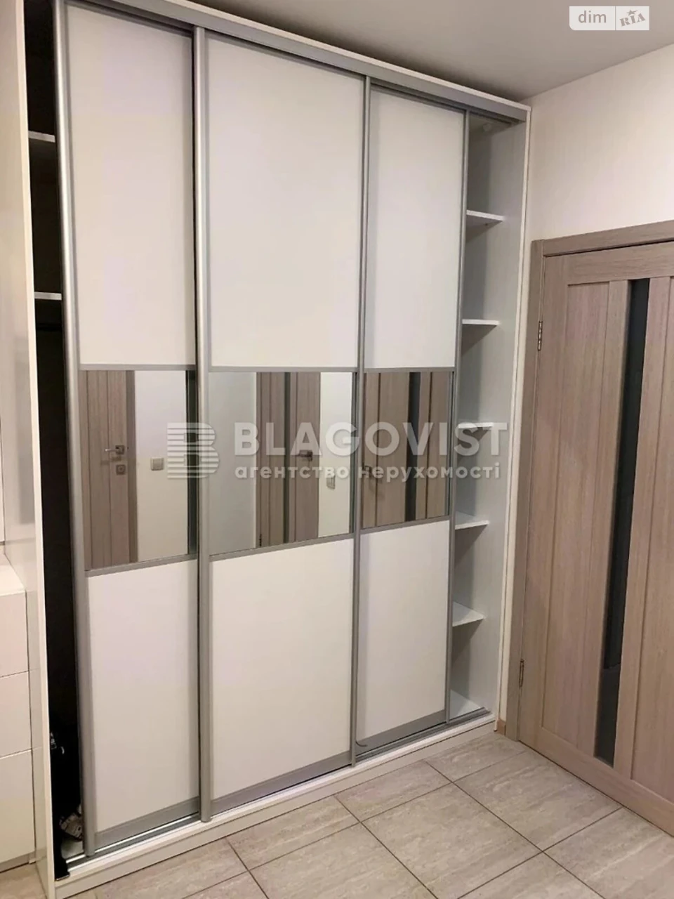 Продаж Квартира Сирець
