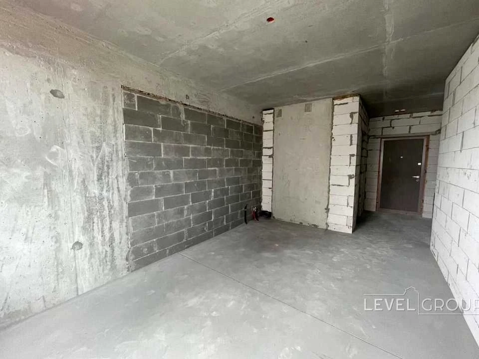 One-room apartment. Street Причальна, Kyiv.