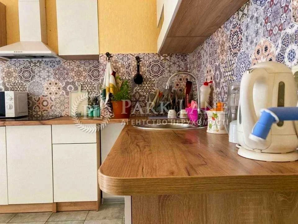 Квартира. Київ, Олени Пчілки вул.