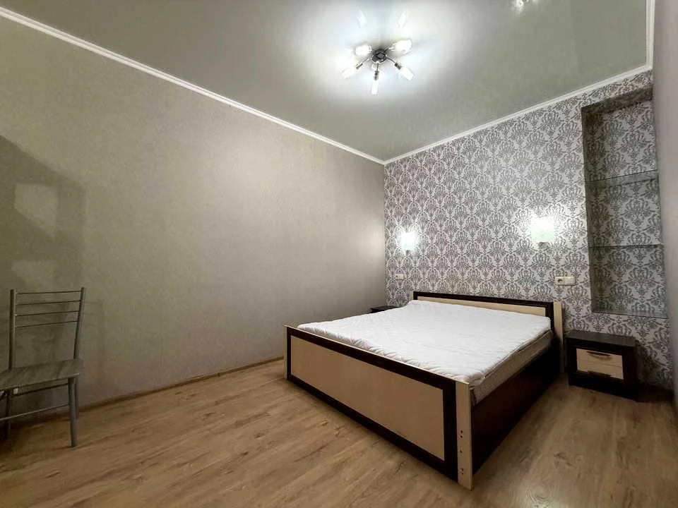 1-room apartment. Odessa, Mykhaila Hrusevych St.