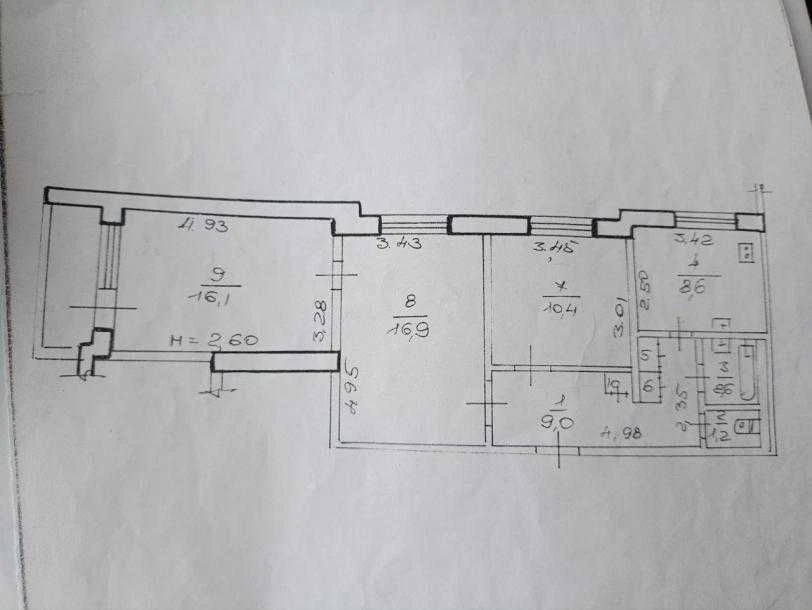 3-room apartment for sale on St., 520 sq m.