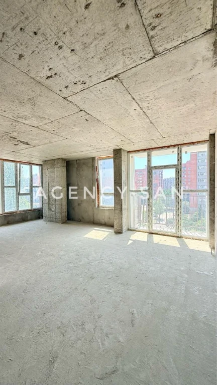 Selling 1-room apartment on St. ZSU, Iceberg Residential Complex
