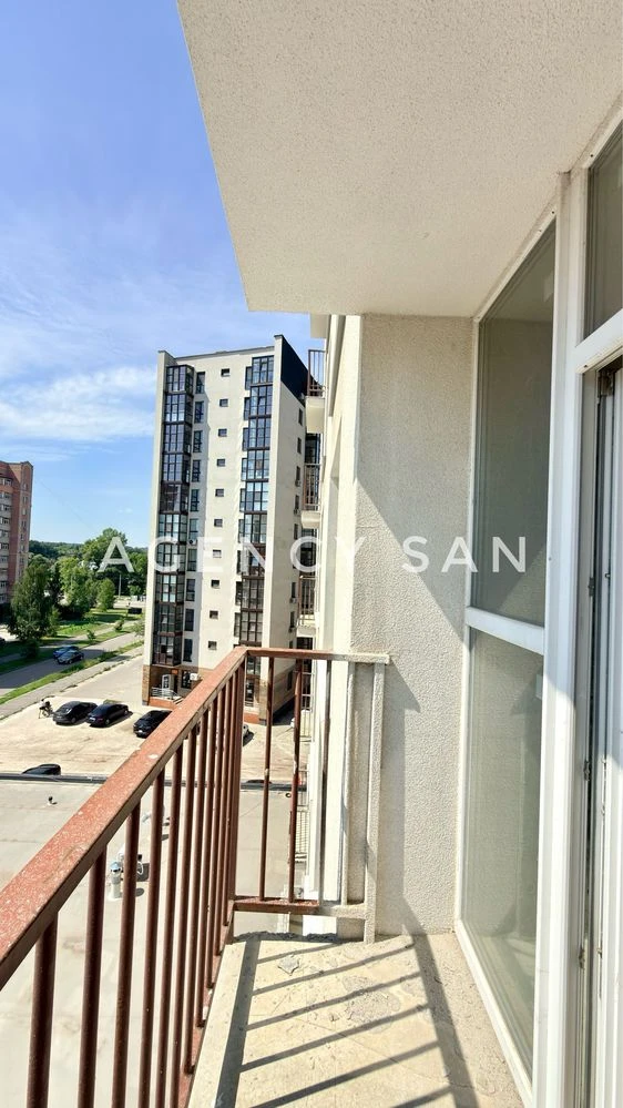 Selling 1-room apartment on St. ZSU, Iceberg Residential Complex