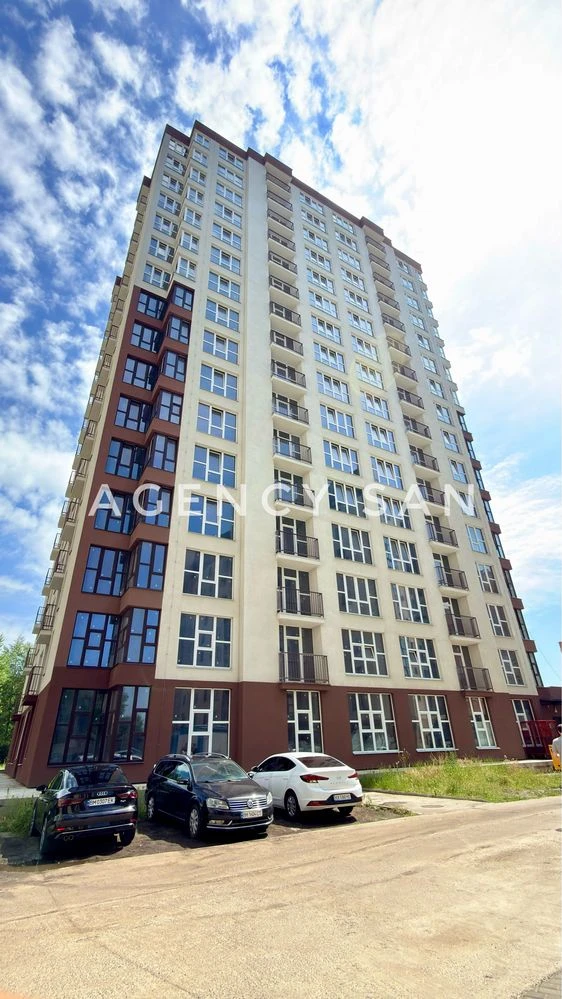 Selling 1-room apartment on St. ZSU, Iceberg Residential Complex